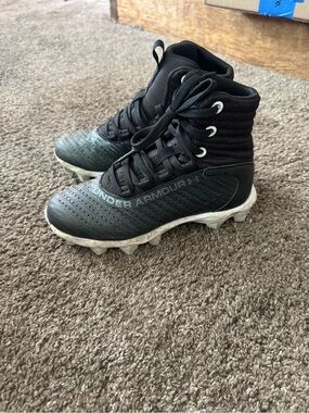 Under Armour Kids Black High-Top Soccer Cleats